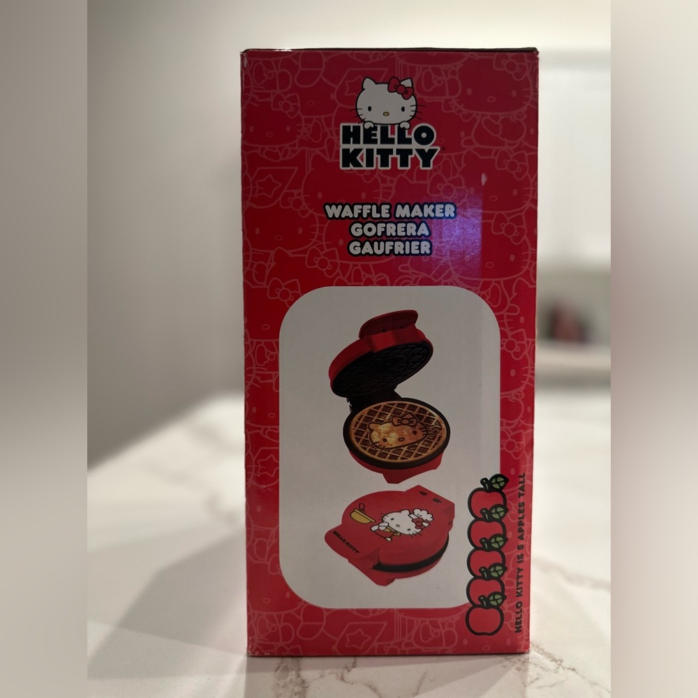 Hello kitty waffle maker - Picture 3 of 5